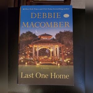Debbie Macomber novel, Last one home, hardback book.